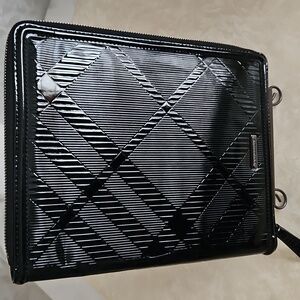 Burberry IPad Tablet Case, 8" X 9.5"